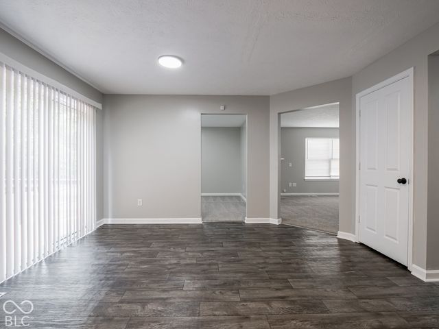 8066 Loveridge Drive, Indianapolis, IN 46268