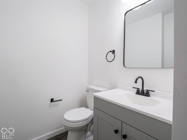 8066 Loveridge Drive, Indianapolis, IN 46268