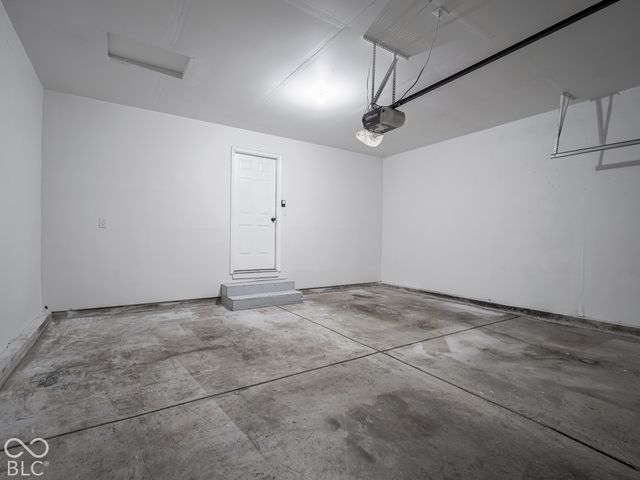 8066 Loveridge Drive, Indianapolis, IN 46268