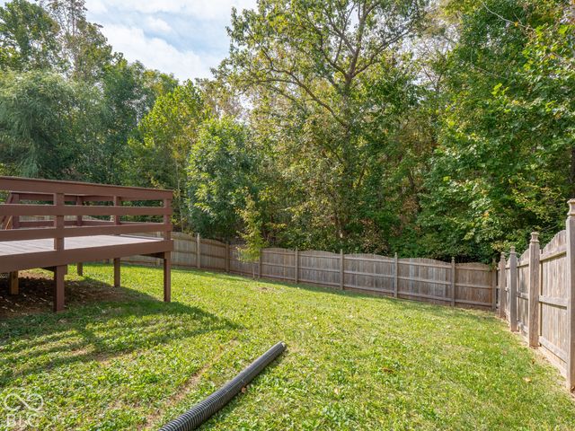 8066 Loveridge Drive, Indianapolis, IN 46268