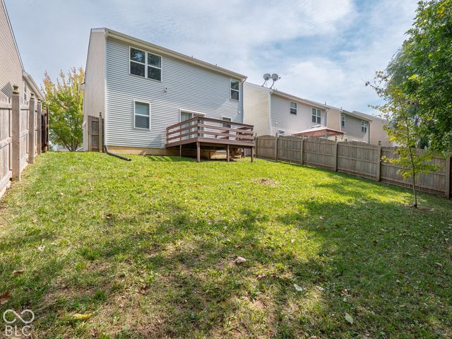 8066 Loveridge Drive, Indianapolis, IN 46268
