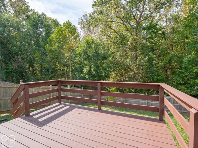 8066 Loveridge Drive, Indianapolis, IN 46268