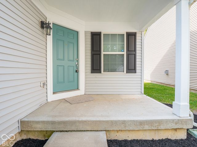8066 Loveridge Drive, Indianapolis, IN 46268