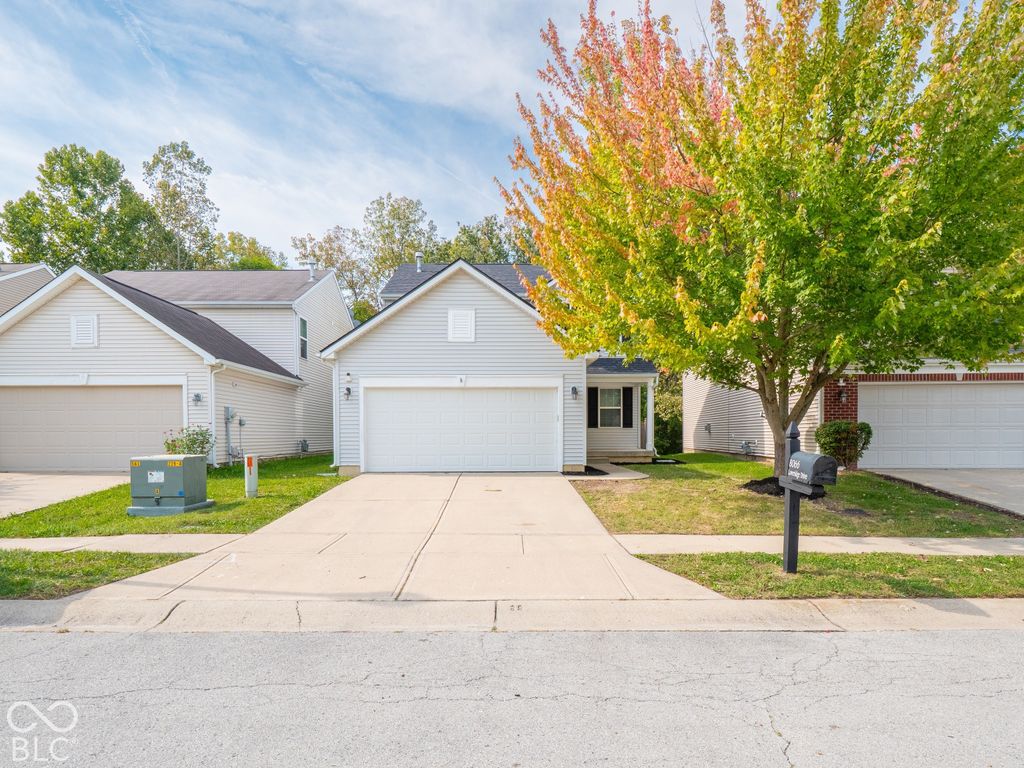 8066 Loveridge Drive, Indianapolis, IN 46268