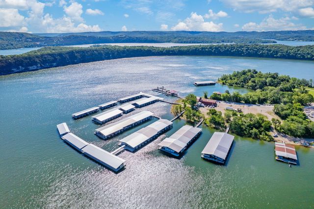 460 Jackson Hollow Road, Galena, MO 65656