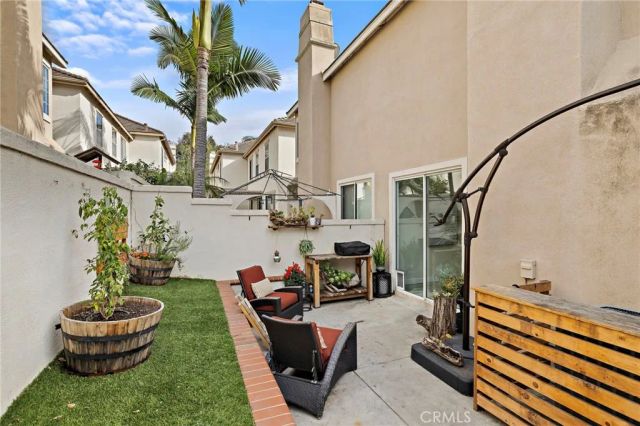 156 Seacountry Lane, Rancho Santa Margarita, CA 92688