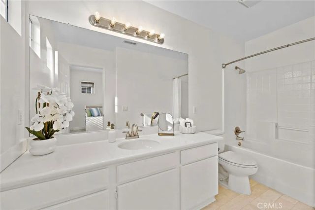 156 Seacountry Lane, Rancho Santa Margarita, CA 92688