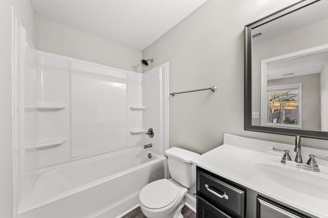 291 Smithson Ln, Clarksville, TN 37040