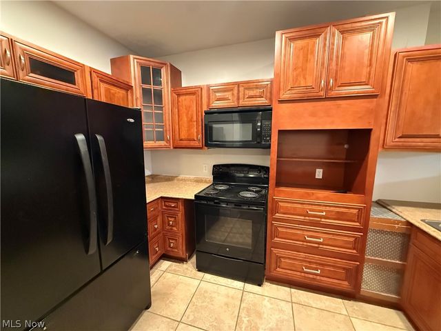 10806 Clifton Boulevard West, Cleveland, OH 44102