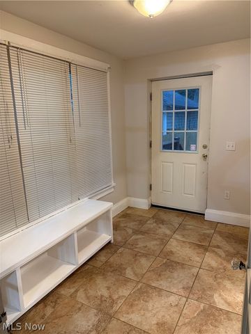 10806 Clifton Boulevard West, Cleveland, OH 44102