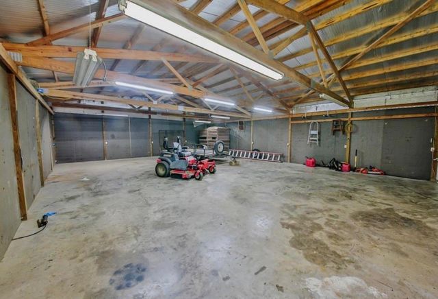 58 HAYES RD, Unincorporated, TN 38058