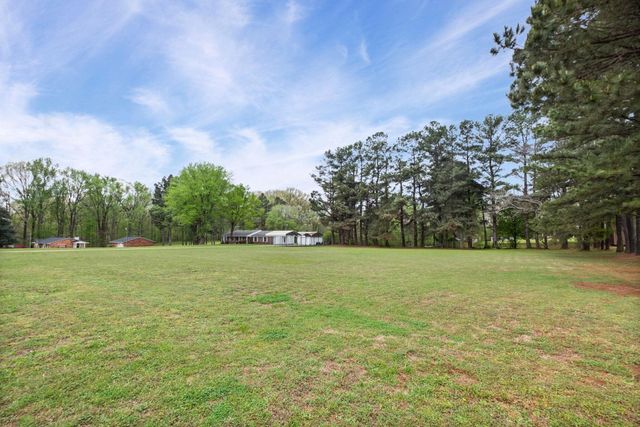 58 HAYES RD, Unincorporated, TN 38058