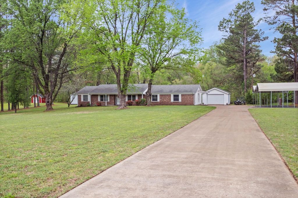 58 HAYES RD, Unincorporated, TN 38058
