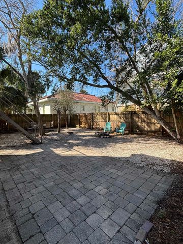 50 E San Carlos Ave, St Augustine, FL 32084