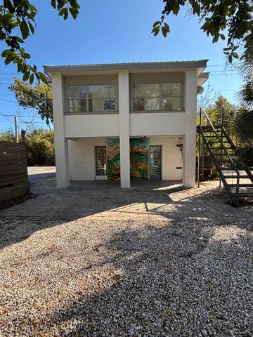 50 E San Carlos Ave, St Augustine, FL 32084