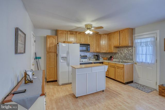 512 11TH, New Castle, DE 19720