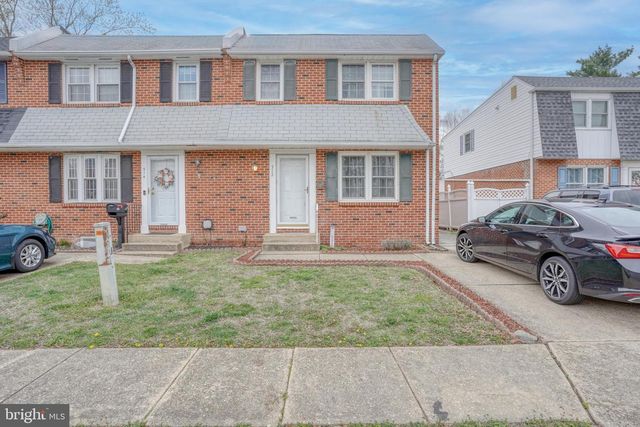 512 11TH, New Castle, DE 19720