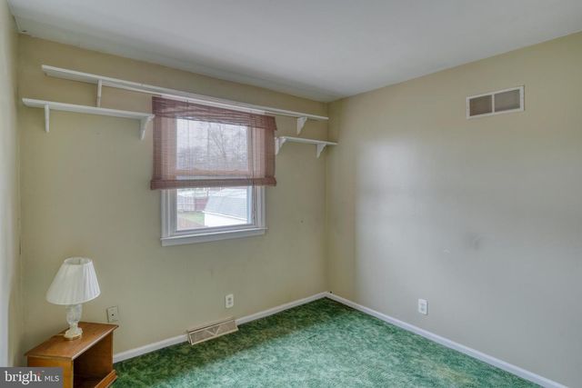 512 11TH, New Castle, DE 19720