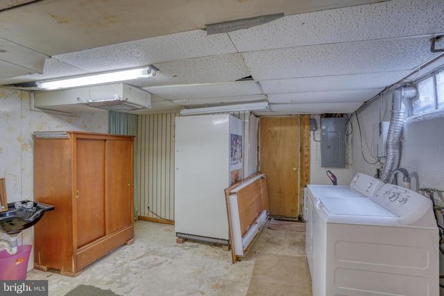 512 11TH, New Castle, DE 19720