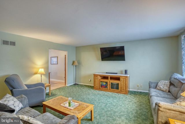 512 11TH, New Castle, DE 19720