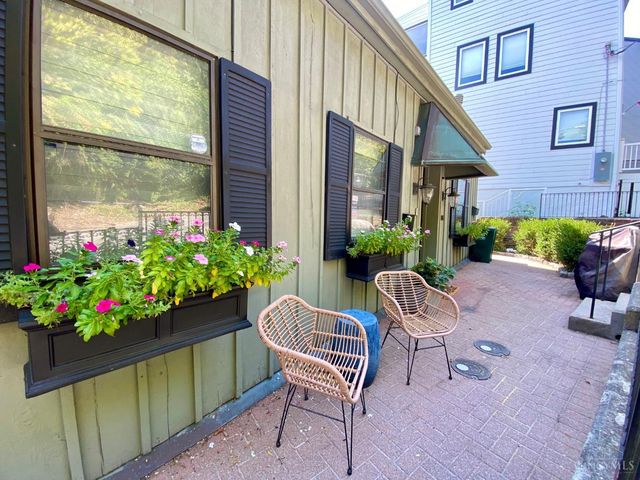 1005 Hill Street, Cincinnati, OH 45202