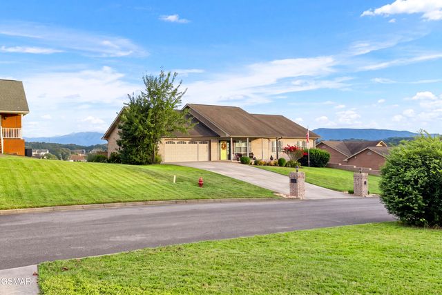 1426 Benjamin Boulevard, Sevierville, TN 37876
