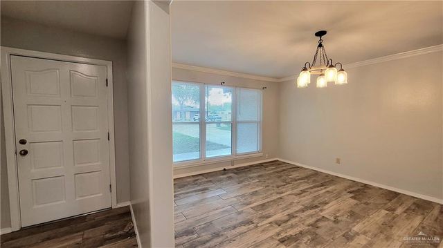 1420 S 15th Avenue, Edinburg, TX 78539