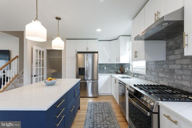 31 W END DR, Lansdale, PA 19446