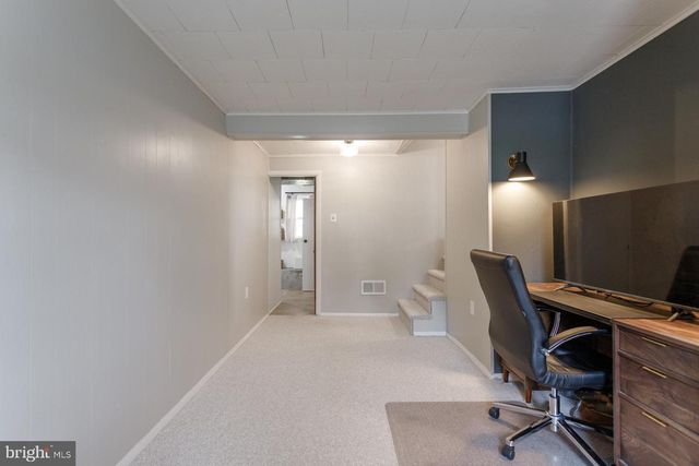 31 W END DR, Lansdale, PA 19446