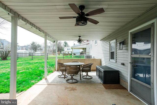 31 W END DR, Lansdale, PA 19446