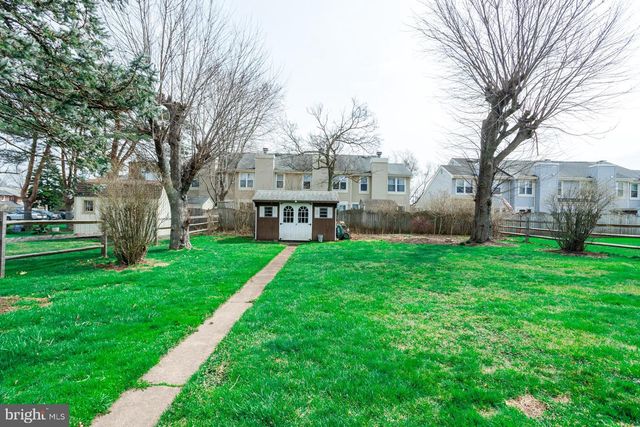 31 W END DR, Lansdale, PA 19446