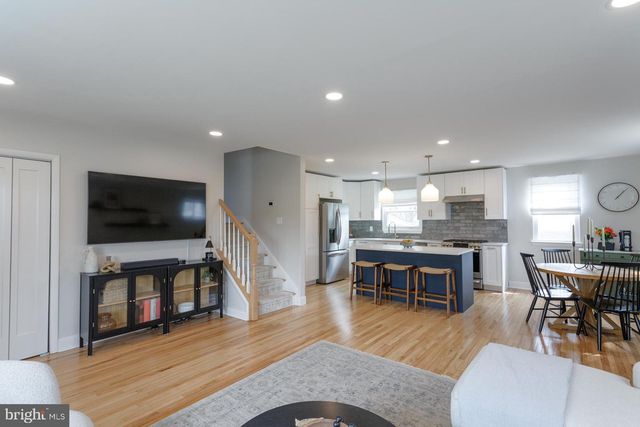 31 W END DR, Lansdale, PA 19446