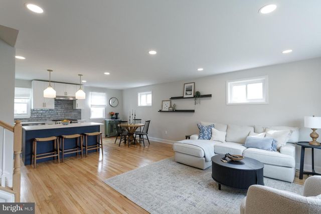 31 W END DR, Lansdale, PA 19446