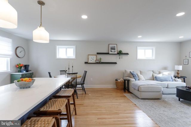 31 W END DR, Lansdale, PA 19446