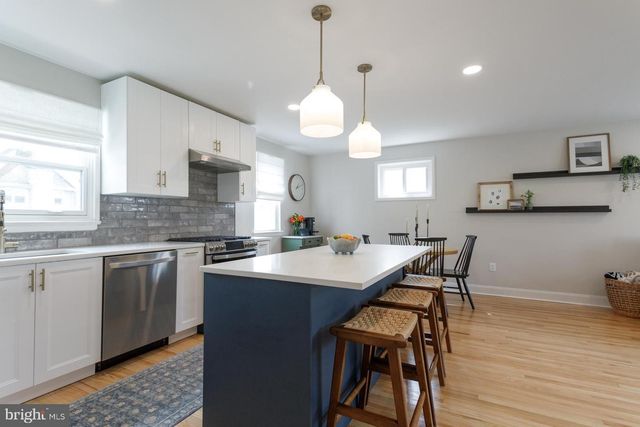 31 W END DR, Lansdale, PA 19446