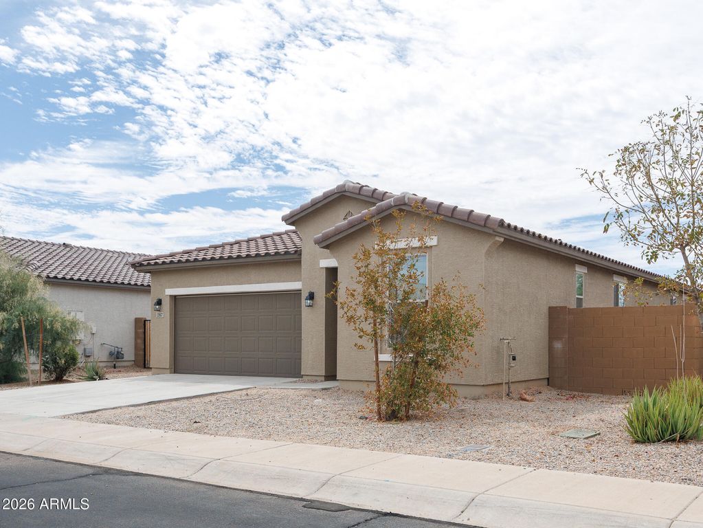 287 E TAHITI Drive, Casa Grande, AZ 85122 — photo 3