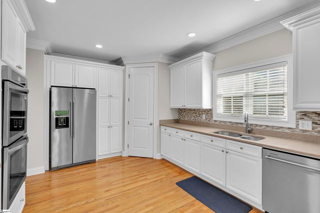 11 Caliston Court, Greenville, SC 29615