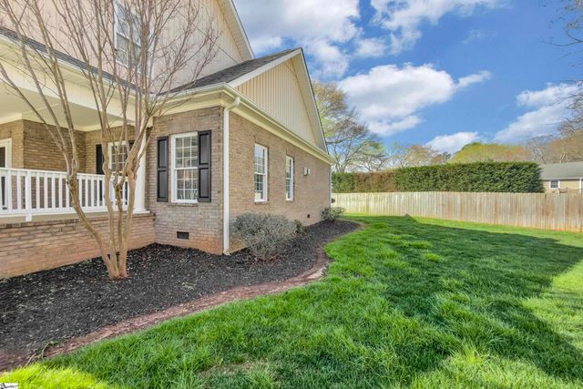 11 Caliston Court, Greenville, SC 29615