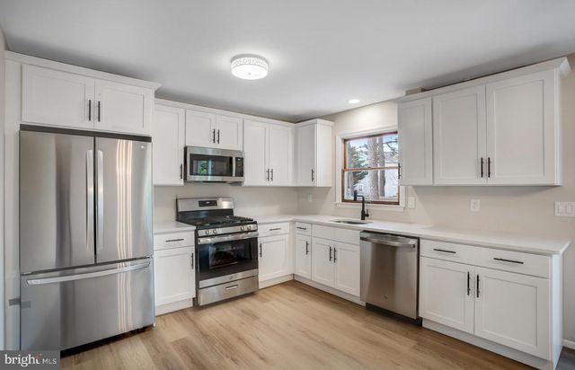 615 BEACH BLVD, Forked River, NJ 08731