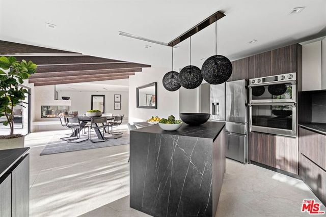 2301 Donella Circle, Los Angeles, CA 90077