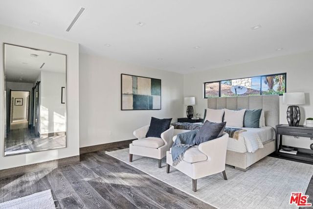 2301 Donella Circle, Los Angeles, CA 90077