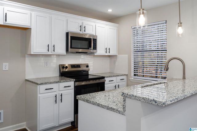 2428 GLENMORE COURT, Clay, AL 35235