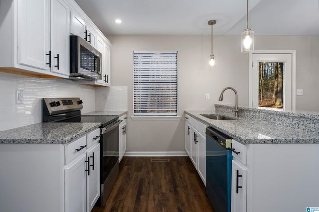 2428 GLENMORE COURT, Clay, AL 35235