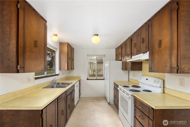 840 Tanbark Street SE, Olympia, WA 98513