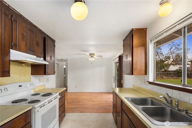 840 Tanbark Street SE, Olympia, WA 98513