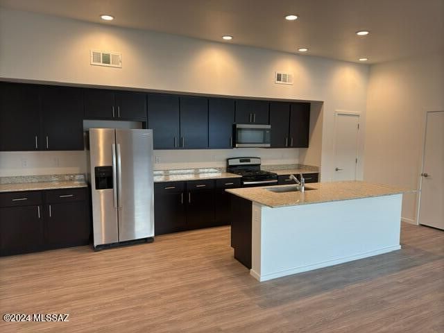 1833 S Poetry Lane, Tucson, AZ 85711