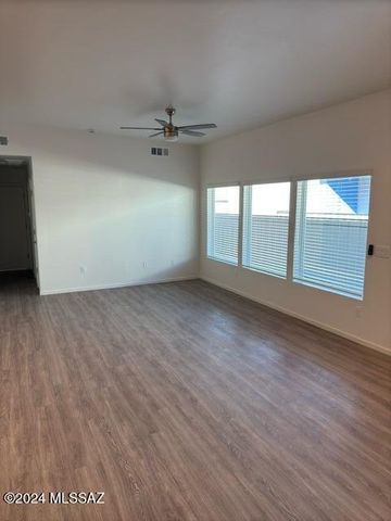 1833 S Poetry Lane, Tucson, AZ 85711