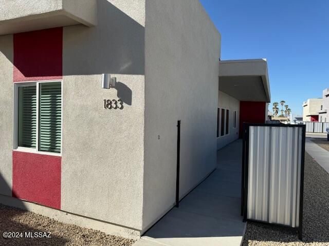 1833 S Poetry Lane, Tucson, AZ 85711