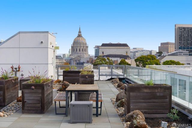 555 Fulton Street 301, San Francisco, CA 94102