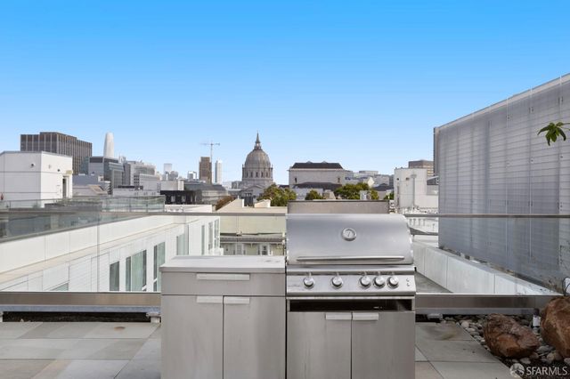 555 Fulton Street 301, San Francisco, CA 94102